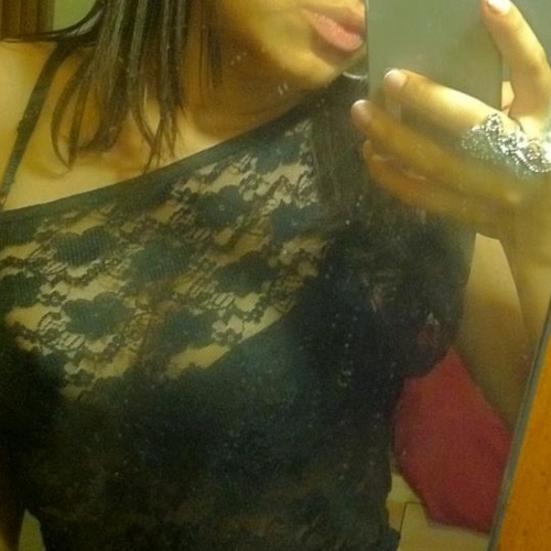 annabannana1990's profile picture. not enough words 2 describe me.                      LiveProfile: LPUDDDUC.                                        #TwitterHubby: @clarencerogers