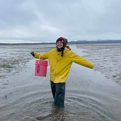 PhD candidate at @UWBiology, Imaizumi lab | learning about plant molecular biology🧪, botany🌱, evolution🧬, & marine biology🌊 | she/her/hers