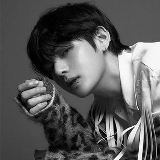 taetaejaaaaaaa's profile picture. 