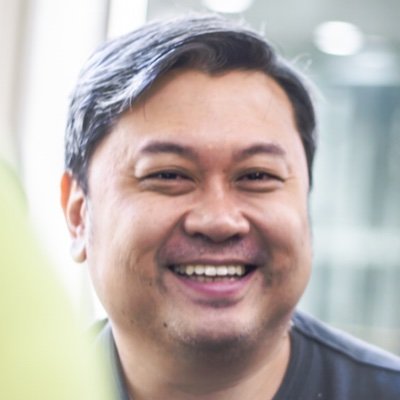 Asia-Pacific InfoComm Awards winner representing Singapore, entrepreneur-educator with 14 years experience, drawing inspiration from thought leaders for growth