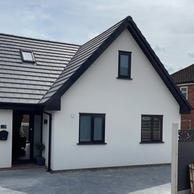 Building Surveyor AssocRICS/Property Developer/Retrofitter of property