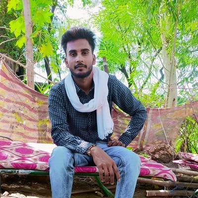 Amrendr05835501's profile picture. 