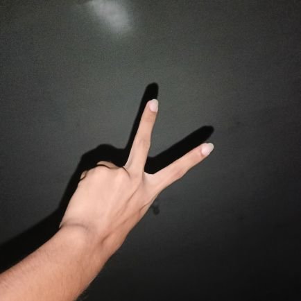 imnxtxoxo's profile picture. tweets that can't be on my main 🌒🌑🌘