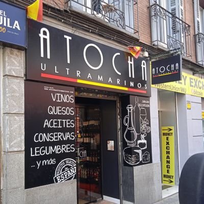 Tienda de Vinos y Delicateses para el paladar de todo aquel que quiera vivir la experiencia de estar en Madrid y en su Corazón Cultural ATOCHA