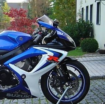 Gt101F's profile picture. Biker, Mountain Biker, Manchester United😭. all views are my own.