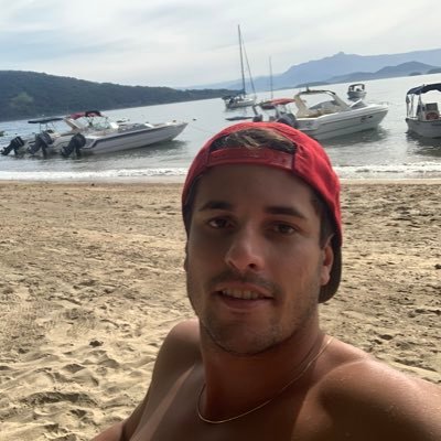 landrady's profile picture.