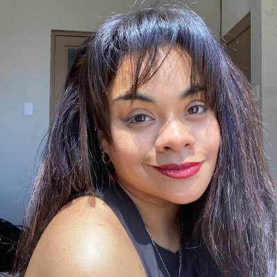 🎭 Actriz y Cantante
💫 Finalista El Artista del Año 2019
📺 Actress Llauca en Movistar play
🙋🏾♀️ Directora general Escuela Brilla Ahora