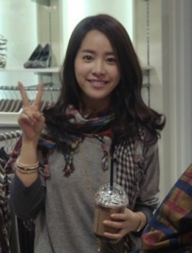 한지민(원조봇)
