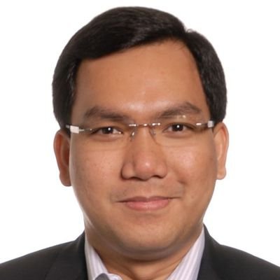 Tech-lover. A husband to a wonderful wife and a father of two wonderful daughters. Works at Microsoft Indonesia helping customers on their cloud journey.