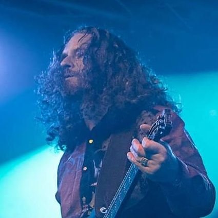 CarljTotton's profile picture. I'm shy and retiring.  That's enough about me really.