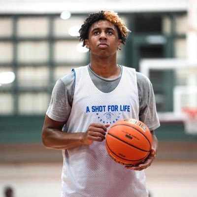 JWhite5511's profile picture. 2023 6’6 wing at Ave Maria University