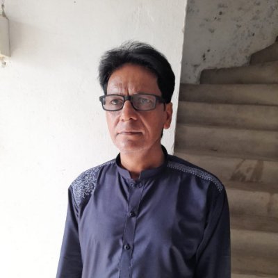 دلیل کے ساتھ بات کریں یوتھیے دور رہیں
کیونکہ یوتھیوں کے پاس دلیل نہیں ہوتی