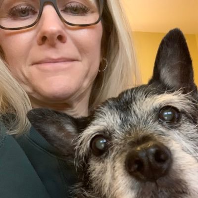 ELizAHoch's profile picture. founder of the criminally insane parents hotline