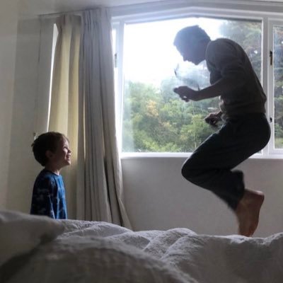 kieranolough's profile picture. Psychiatrist. Mostly scenic shots of the Wicklow mountains. The odd egg.