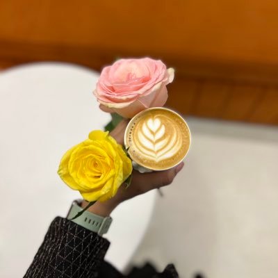 rgeEed201's profile picture. ﴿ يأتي بِها الله إن الله لطيفٌ خبير ﴾✨..