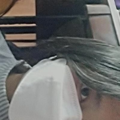 curlup_eugenia's profile picture. private acc