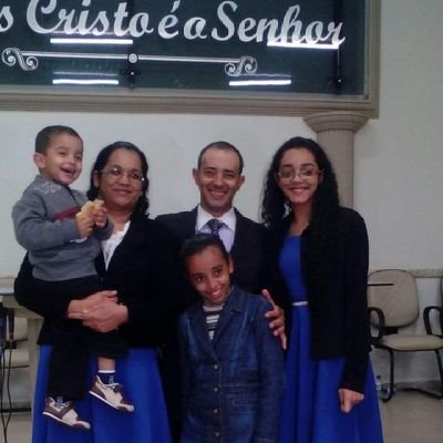 IvandirVieira's profile picture. Deus, Pátria, Família.