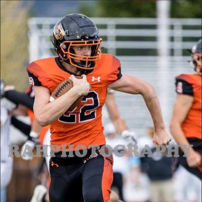 (RB/FS)(6’1, 195lbs) (4.1GPA)(Class of 2024) Multi-sport athlete(Douglas High School) Email; nvconnorjack@gmail.com (775)901-7920