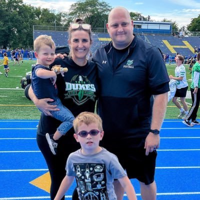 Head Football Coach -York HS Elmhurst IL. Science Teacher, Husband, Father. Cancer survivor, Father and Son of Cancer Survivors.