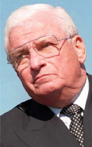 Twitter is more fun than Al Lerner's private jet. Parody.