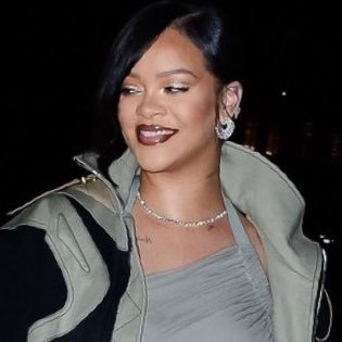 coldcaseovo's profile picture. fan account.