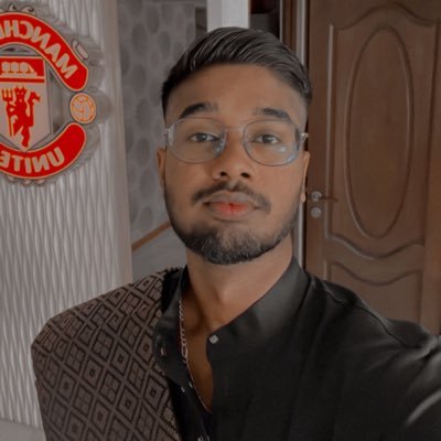 Val and Apex addict 🤪 | Founder of Team ZeN | Follow me on https://t.co/6rorulyQsX