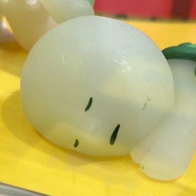 T6WnPtzrljVFShX's profile picture. 飛鳥の転生先    ﾅﾅｾｽﾄらしき生物　🔥