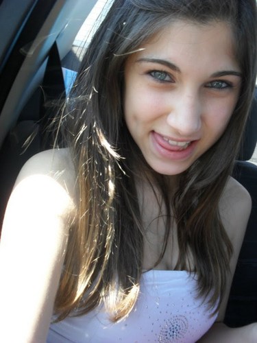 Prazer: Brunna, 14 anos,signo: peixes , Torcedora do São Paulo !