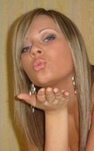 LoveAByOsito's profile picture. Married girl,i wanna divorce :))))) my sissy love her @Anna_Gregoria_Z