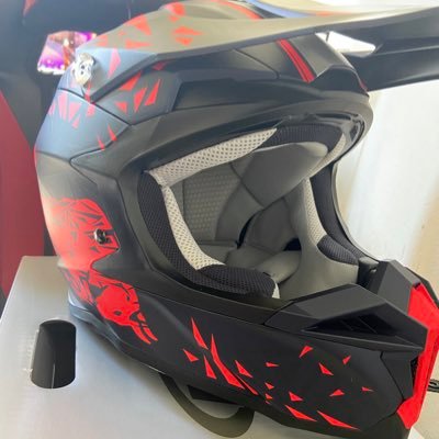 kim_23_p's profile picture. バイク/RnineT Urban G/S /プロレス(njpw/WWEがメイン)/水樹奈々/LiSA/Roselia好き(リサ推し)/RT多目