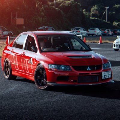 車オタク、特にラリーアートと三菱車が好きな外人。第3世代のランエボを3台所有中。EVO IX WAGON GT(2017.3〜レストア完了！) EVO IX MR GSR(2019.4〜) EVO VII GSR(2022.7〜)