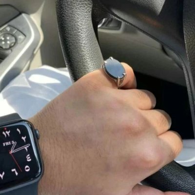 abuasif3001's profile picture. معاك قلبـــي وين مارحت واقفيت
معاك حتــــى لو دروبـــك تـلاشـت

من وين ماوجهت  ومن وين ماجيت
محبتك في القلـب بالغصب عاشت 🌹

♤♪♭♬