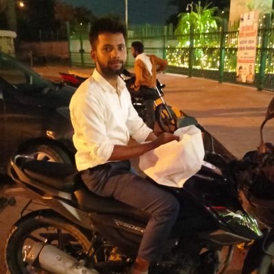 ManishY21503029's profile picture. Never surrender your dreams