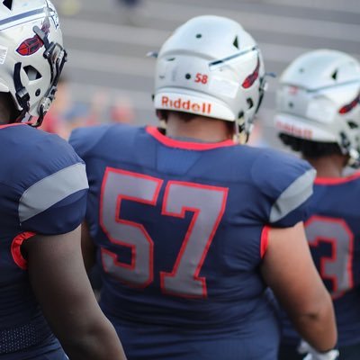 braylonkidd57's profile picture. 5’8🎓’24 🏈57