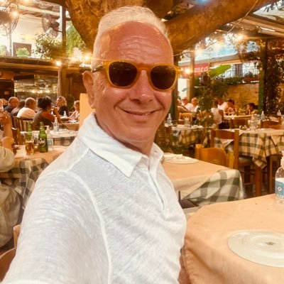 uslu_levent's profile picture. never stop learning and understanding about life