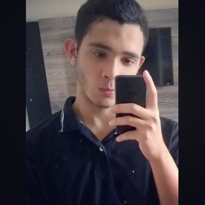 no lado excêntrico da lua
o brega é nossa vergonha e nossa redenção