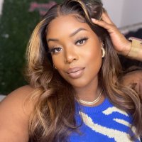 Goldie | UGC Creator | Content Queen (@goldieplusmodel) 's Twitter Profile
