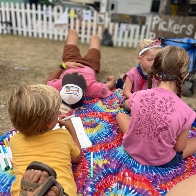 mostly cre; some jogging/cycling; deadhead/bluegrass; middle-lower class
