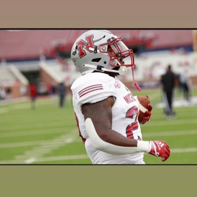 DeLaSalle & Nicholls State University Alumna👨🏾🎓🙏🏾, 11/04/18💙, Without struggle there is no progress 💯 IG : Jugums28
