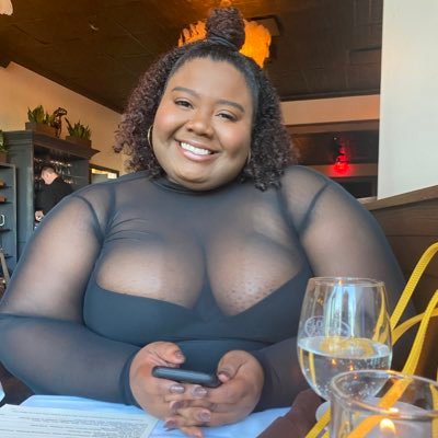 AllysaGraham's profile picture. Nothing can threaten what's real