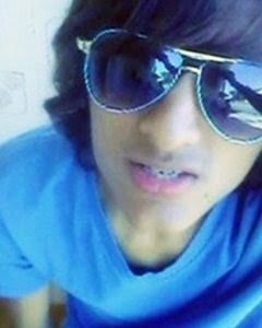 Junior Alvarino , 18 anos, hip - hop , eletro , quer saber mais ? Follow me! hehe ;9
