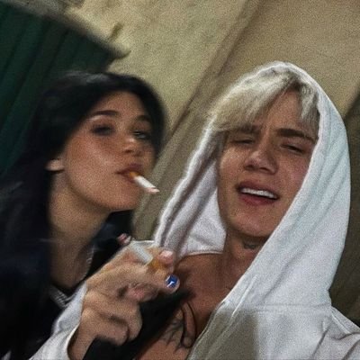 jaden hossler and Nessa barrett
28 forever coop coop🕊
Tell me about tomorrow
