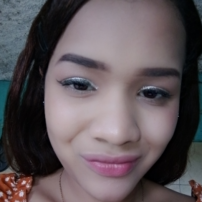 Carol_1818's profile picture. 