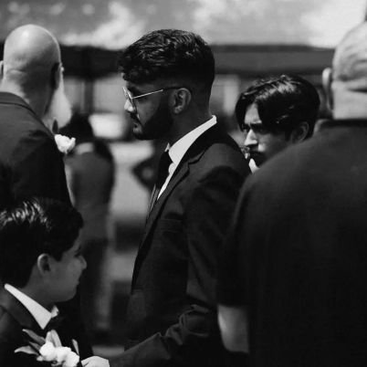 zakariyaa__'s profile picture. 