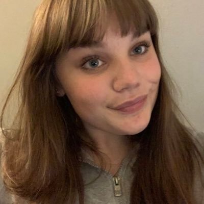 cillemus___'s profile picture. 19 🥳 insta: cecilie.kjaer_ 💞 snap: cille_tuleeh