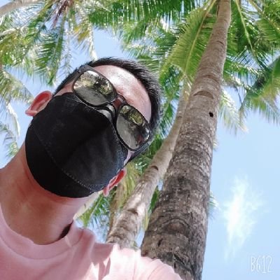 jovs0418's profile picture. LetLeniLead