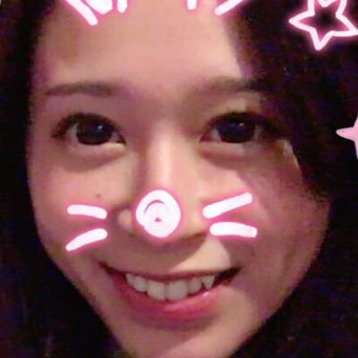 ガンダム好き女子！ガンプラ作りたいけど色々大変そう😅誰か手伝ってほしいし手取り足取り教えてください🤣