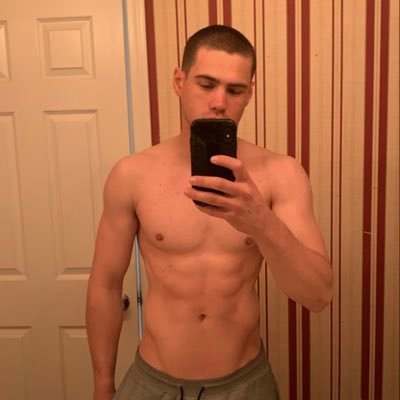 justifythenight's profile picture. 