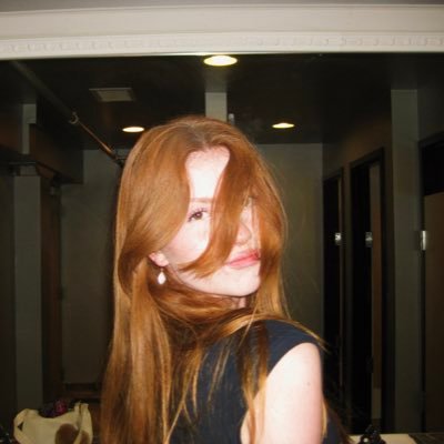 asethr3's profile picture. 🏄🏼‍♀️