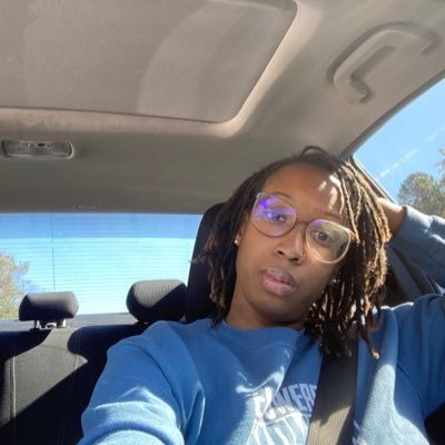 _MeDschool's profile picture. charismatic.easy-going.intelligent.loving.